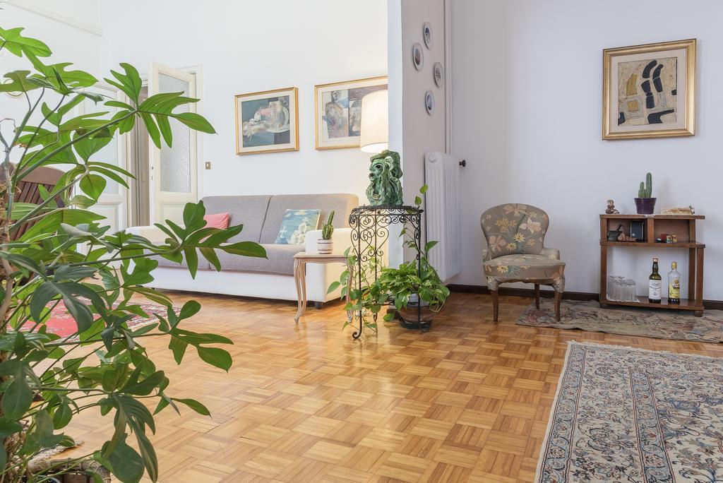 Flower'S Market Apartment - Charme Holidays Rome Bagian luar foto